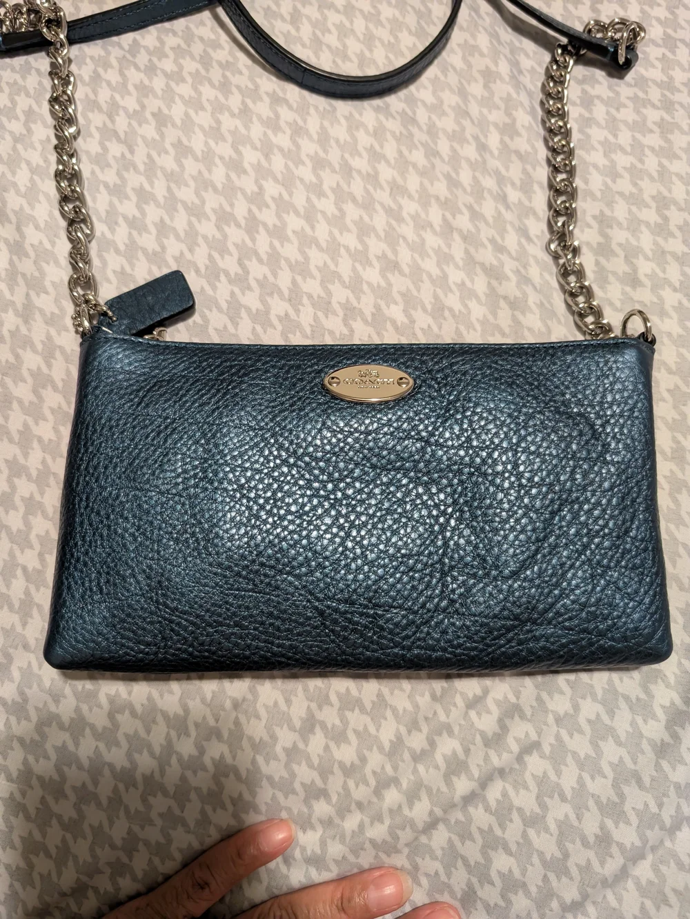 ✨ Coach Quinn Metallic Blue Pebbled Leather Crossbody Bag ✨